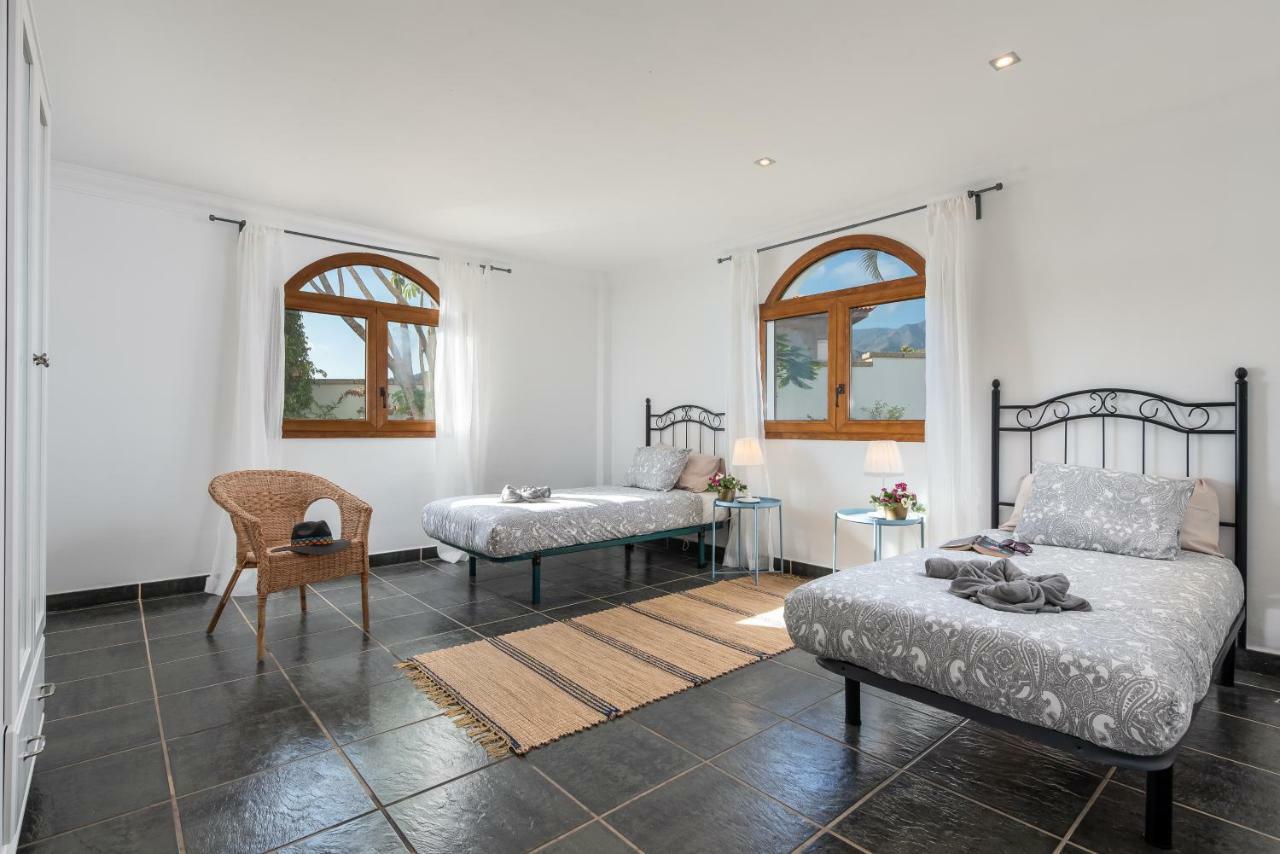 1 Charming Private Garden Pool, Bbq! Costa Adeje (Tenerife)